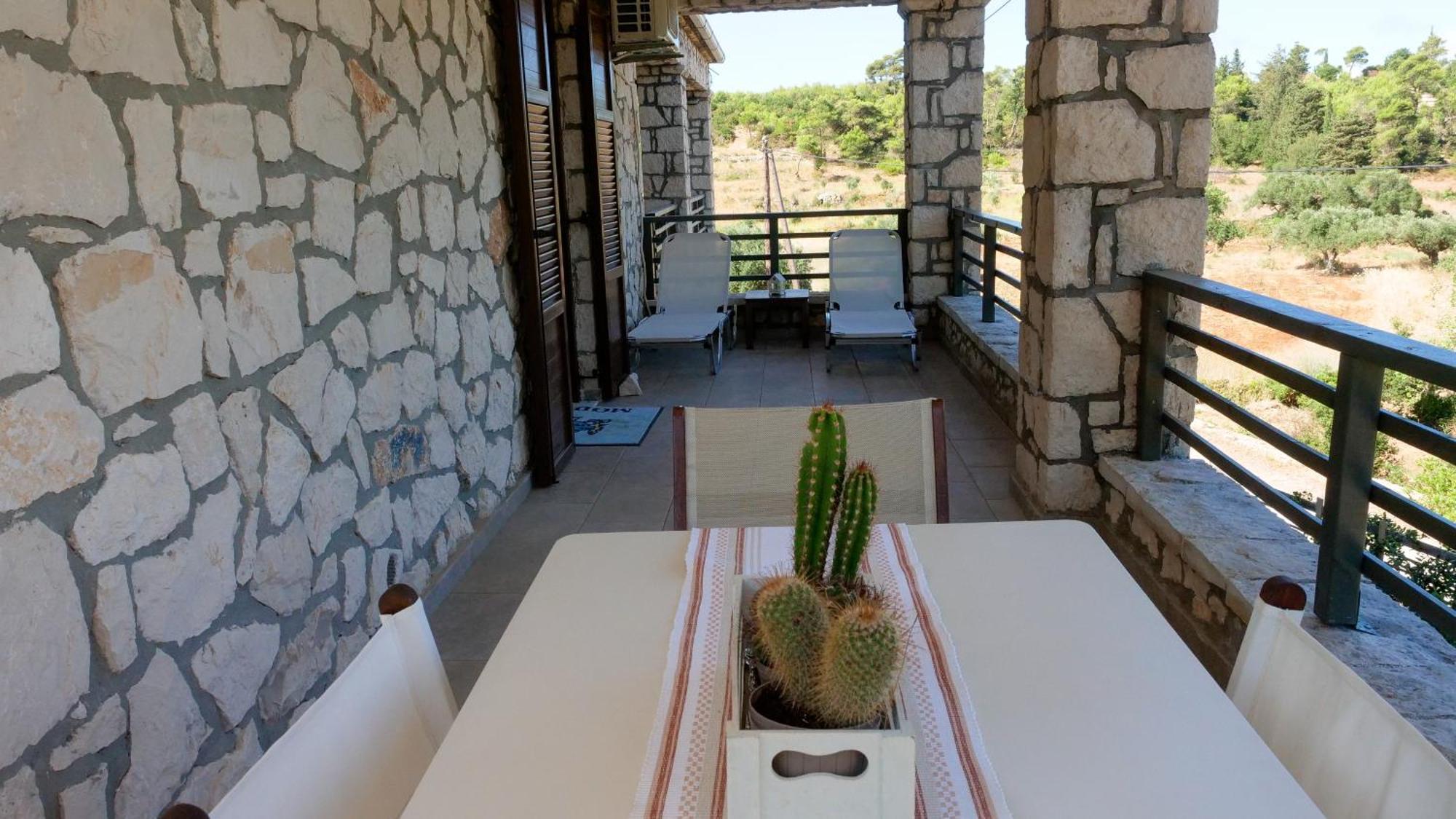 Fterini Apartments Agios Leon Esterno foto