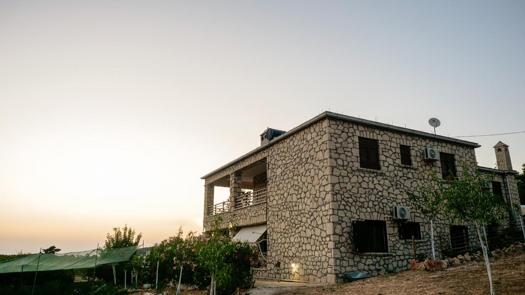 Fterini Apartments Agios Leon Esterno foto