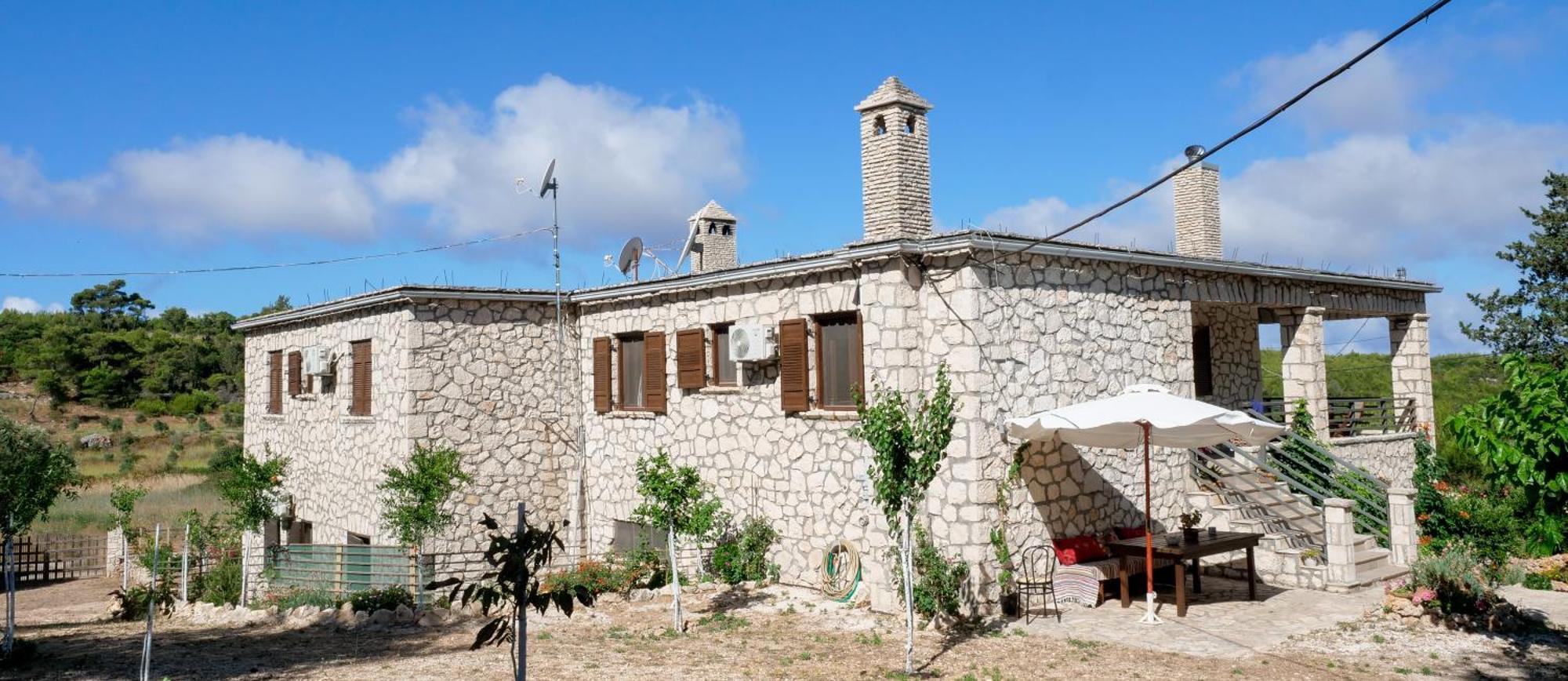 Fterini Apartments Agios Leon Esterno foto